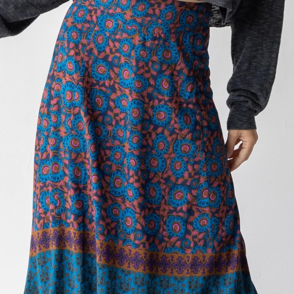 NATURAL LIFE Vibrant Blue and Red Maxi Skirt - Picture 3 of 5